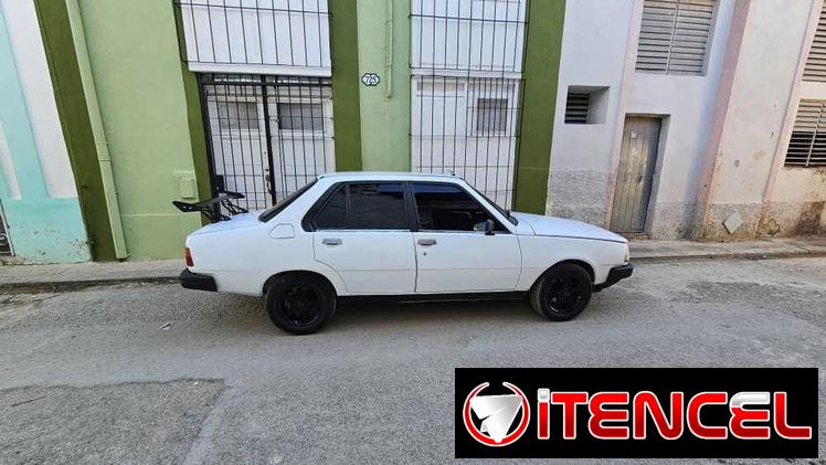 Vendo Renault 18 de Petróleo todo original — foto 1