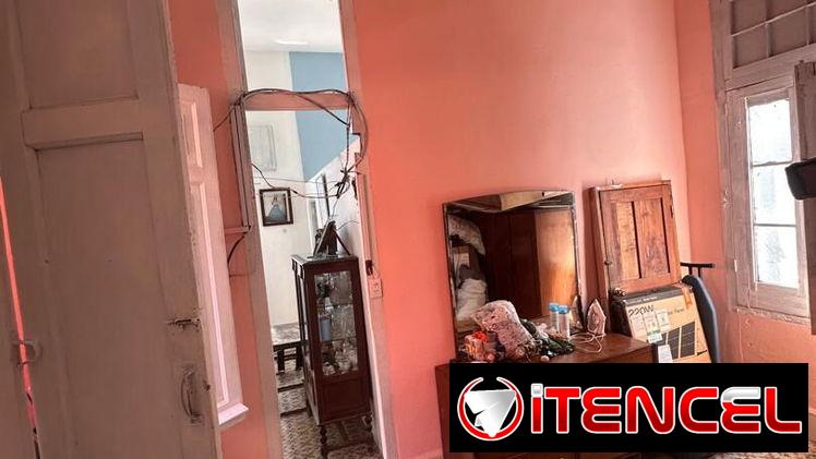 Vendo apartamento en Centro Habana a una calle de la avenida de Reina detrás de la tienda Yumuri — foto 4