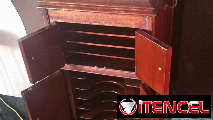 Vendo única y espectacular Victrola Art Noveau, modelo VV-X  100433 J, funcionando! — foto 1