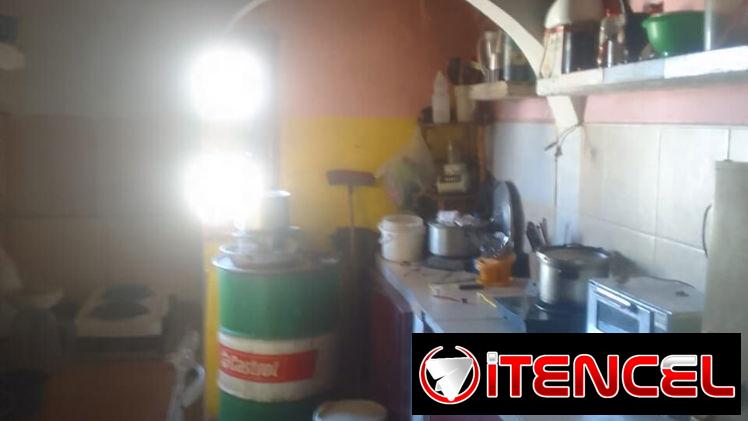 `$5000usd CON AJUSTE. En venta  apartamento (5to piso) de un edificio en  Alamar, zona 11.  referencia El  Mirador