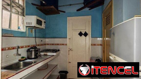 Renta de Apartamento Capitalista En Aramburo y Jovellar,Cerca del Coopelita,Radio Progreso,Parque Maceo..,1er Piso,2/4,C