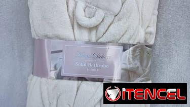 Albornoz o Bata de baño  Unisex de Felpa Suave home deluxe  💵 Precio: 20 USD — foto 2