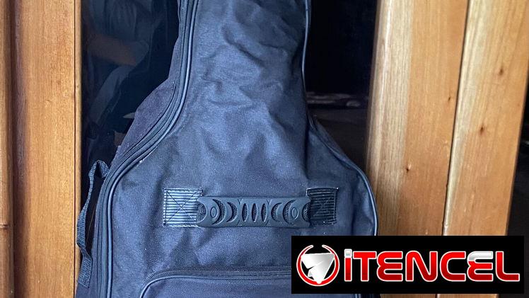 Guitarra acústica Yamaha C40 Made in Indonesia 80 USD — foto 3