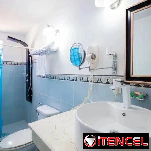 EN MIRAMAR PLAYA ALQUILER INDEPENDIENTE D TRES HABITACIONES TRES BAÑOS COCINA GARAJE TERRAZA PORTAL HALL COMEDOR