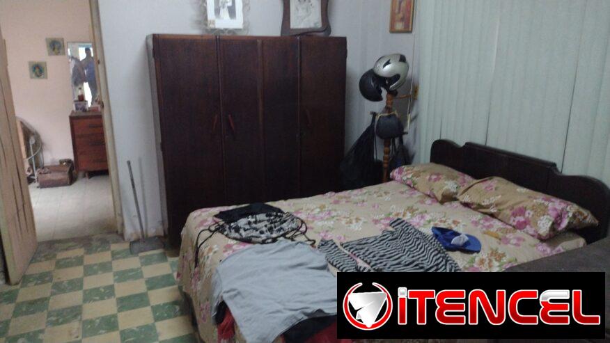 Vendo casa totalmente independiente 4/4 en el reparto Palatino cerro garaje negociable