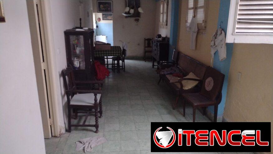 Vendo casa totalmente independiente 4/4 en el reparto Palatino cerro garaje negociable