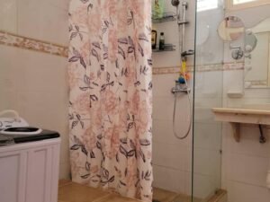 f2b5bb19-7714-4112-9b40-21d75e6bc65f