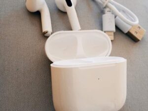 f8fb3982-d770-4161-9836-a7611bb64b73