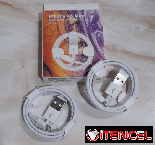 Cables con carga rápida y datos para iPhone, Tipo C y V8 de un metro de largo marca 1Hora