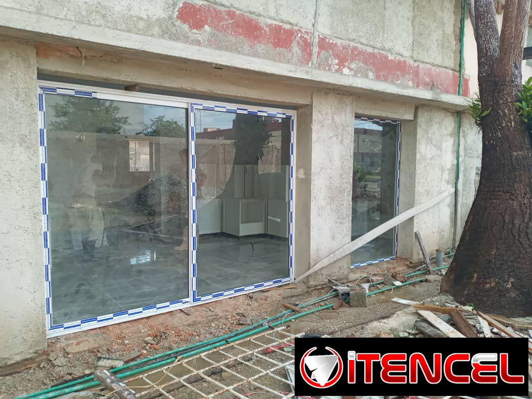 Carpintería de aluminio y cristal