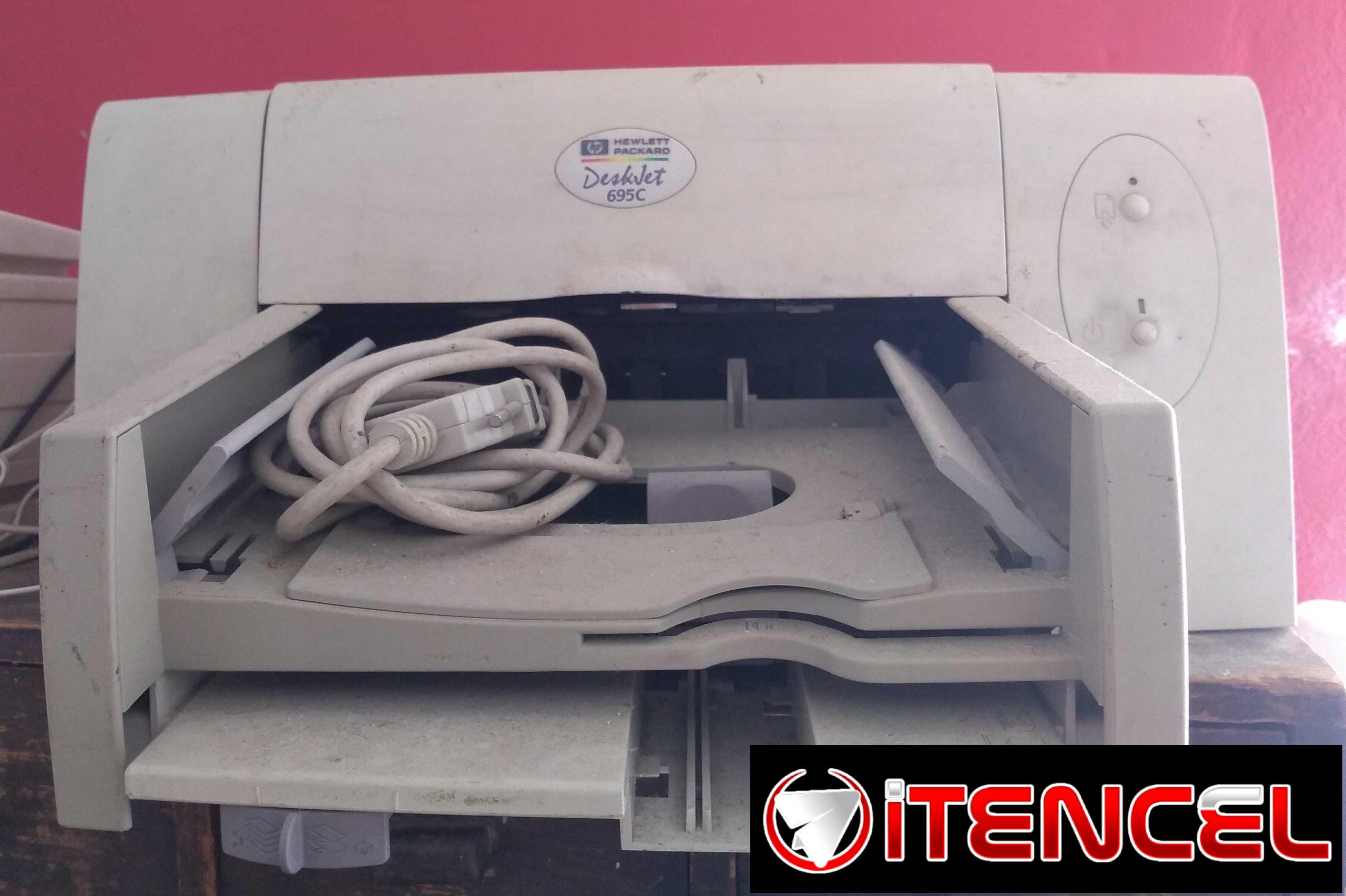 Se vende impresora hp deskjet 695c