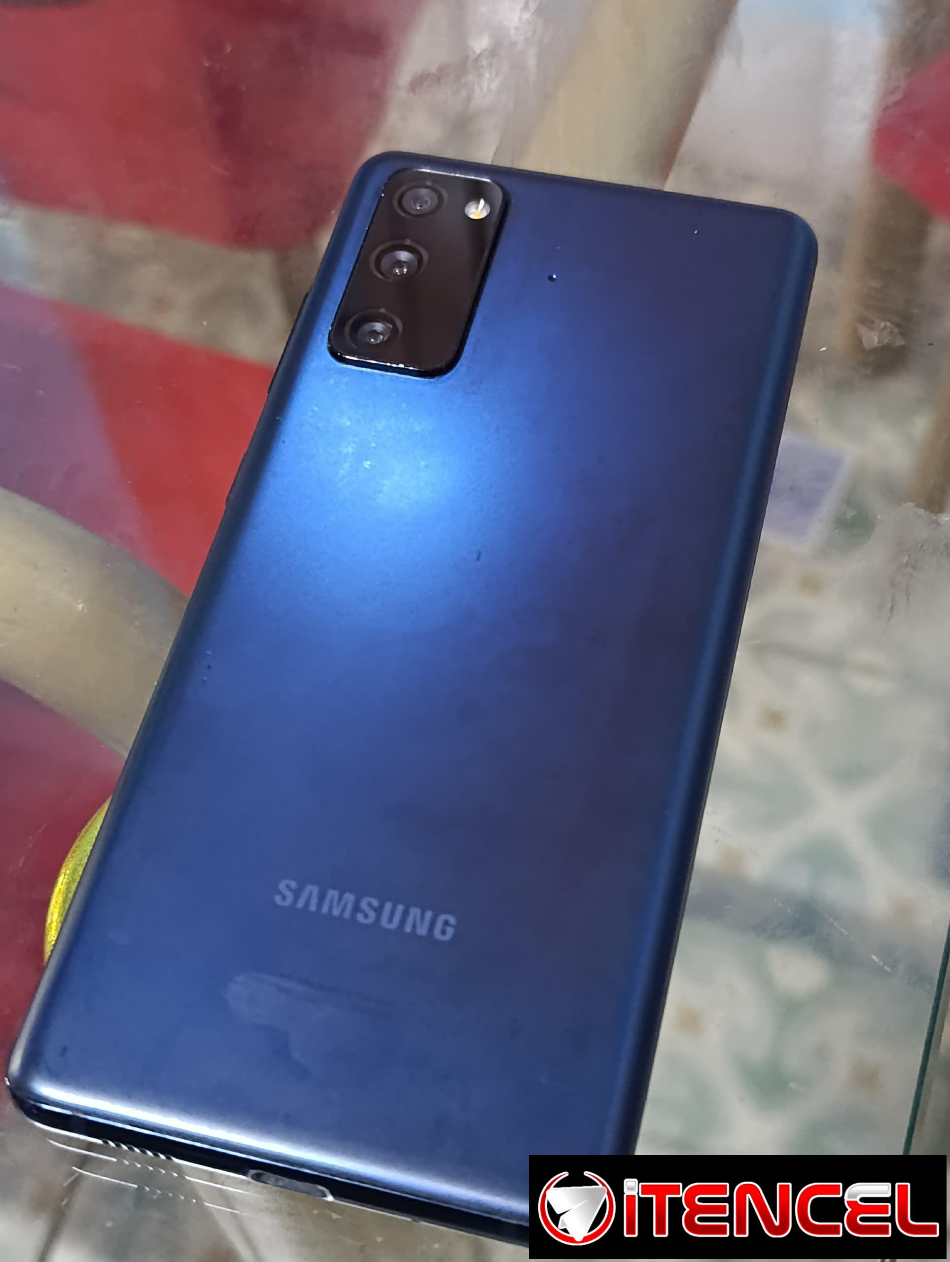 Cambio Samsung S20 fe 5g d 6+6 y 128gb