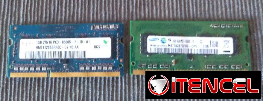 Se venden dos memoria ram de 1 GB cada una