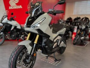 ef5fa8f8-28f9-40df-80f6-39e6e24b8d05