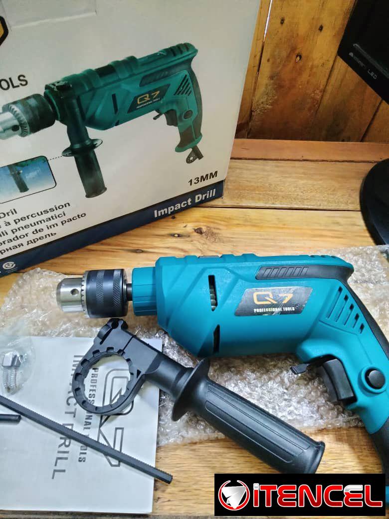 Taladro Profesional Q7 con sus accesorios (no incluye barrenas) Costo 16000
