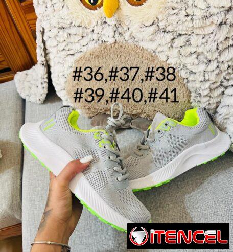 Tenis nuy comodos y bonitos