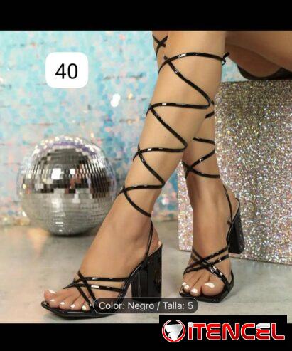 Tacones de mujer 👠 A estrenar por usted