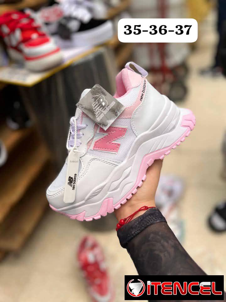 New balance $12800 👆