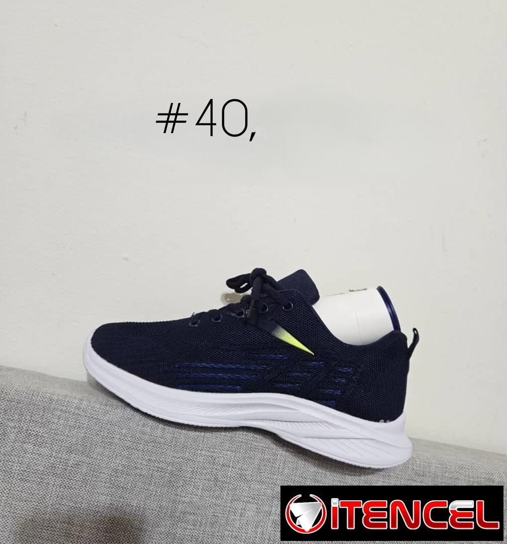 Tenis nuy comodos y bonitos