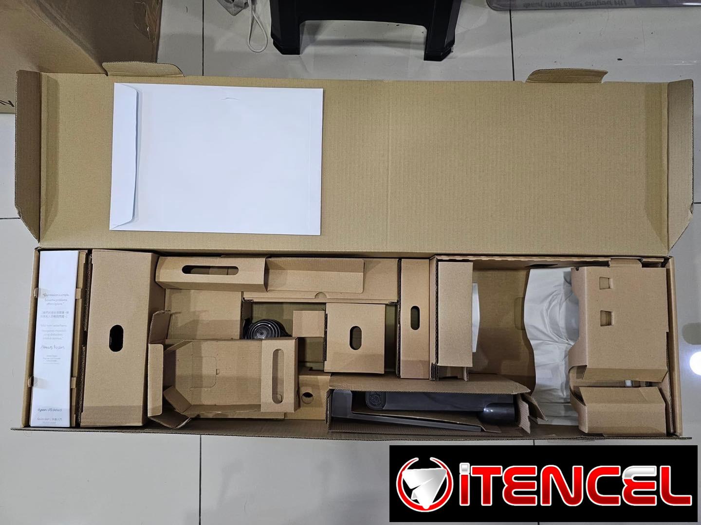 Aspiradora de mano/varilla Dyson V15 Detect, nueva, en caja sellada, color níquel