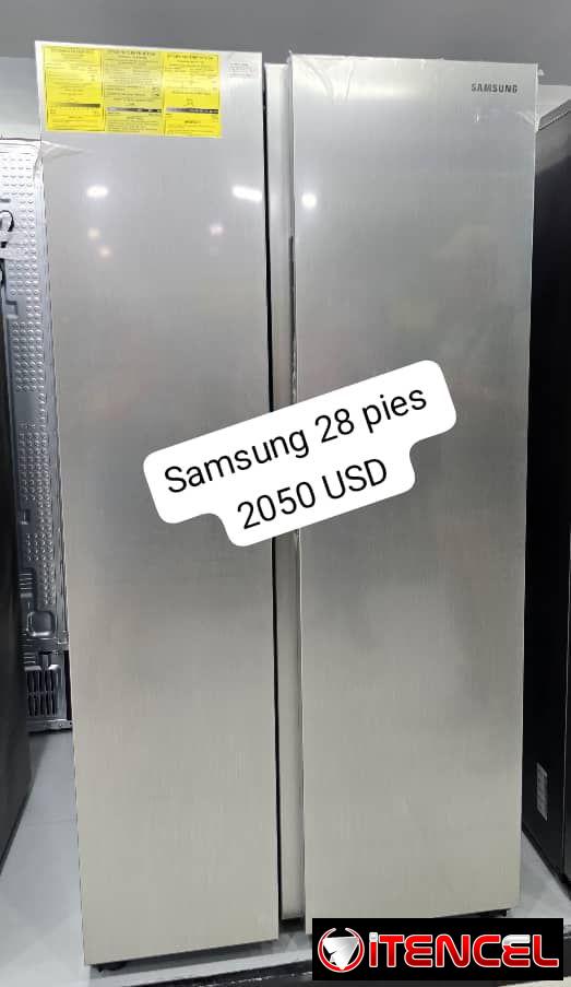 * Refrigerador Samsung//28 pies 2050 USD