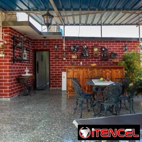 ESTRENO ALQUILER INDEPENDIENTE EN MIRAMAR PLAYA TRES HABITACIONES TRES BAÑOS COCINA GARAJE TERRAZA PORTAL HALL COMEDOR