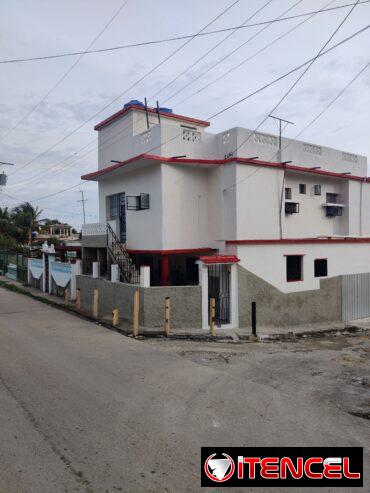 Casa en cojimar 3 plantas