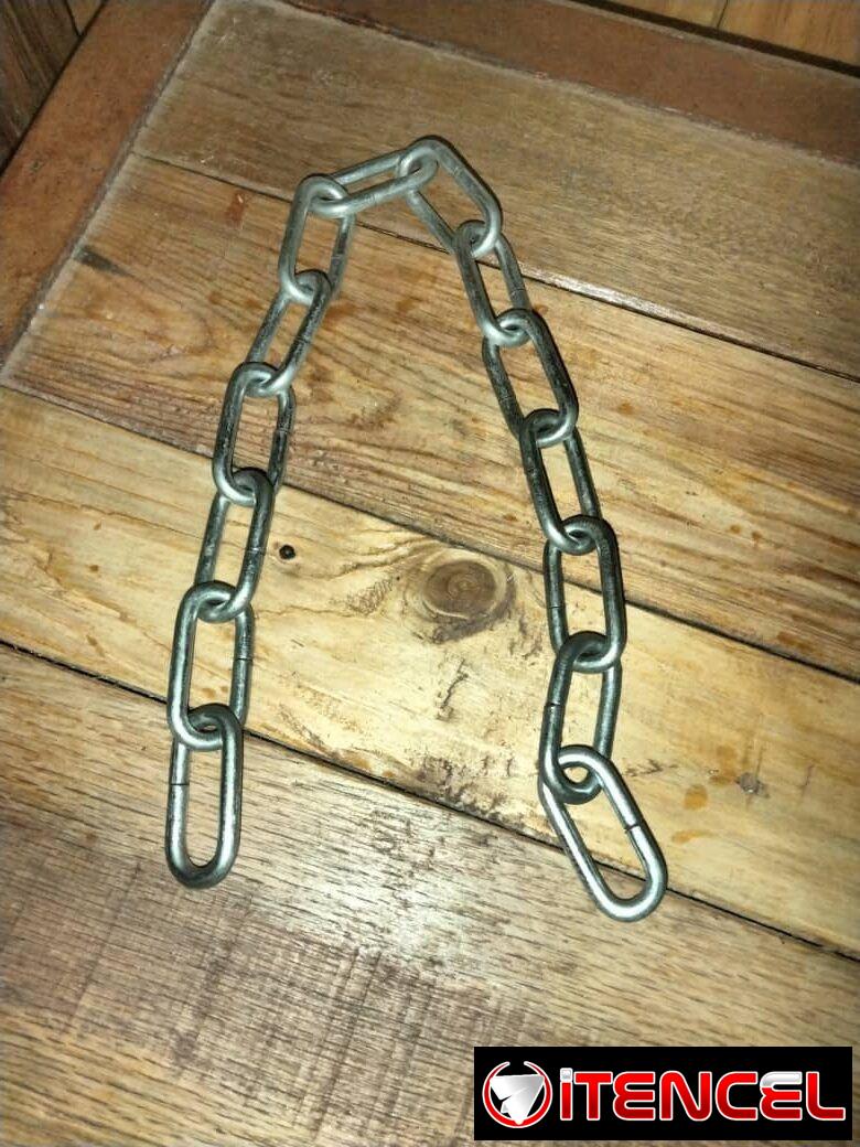 Cadena de acero reforzado de un 1m y 50 cm