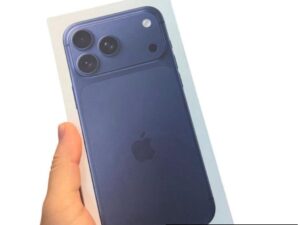 12F77773-ACB4-4A1E-913F-473933754443