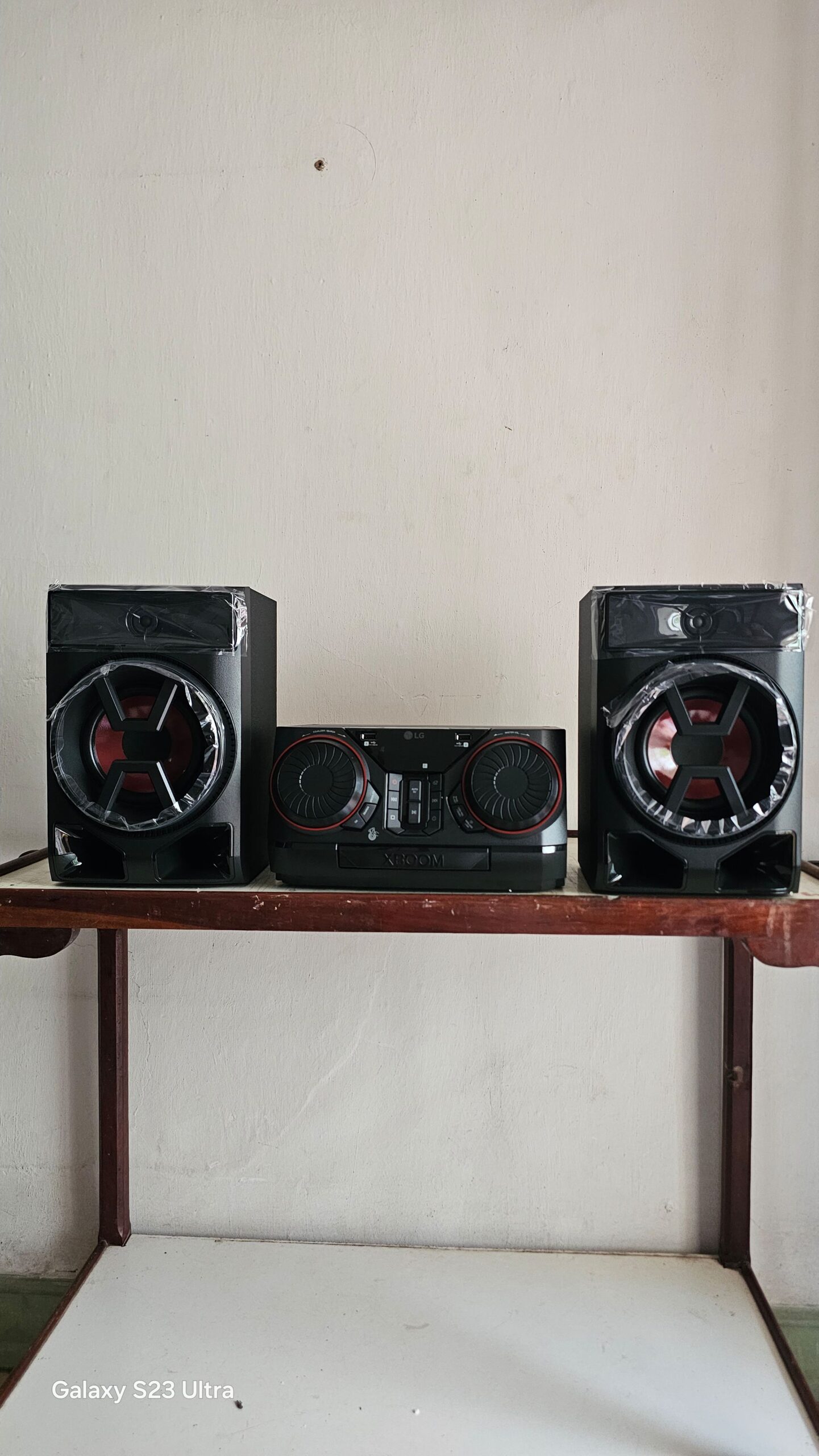 Equipos de musica LG y PANASONIC