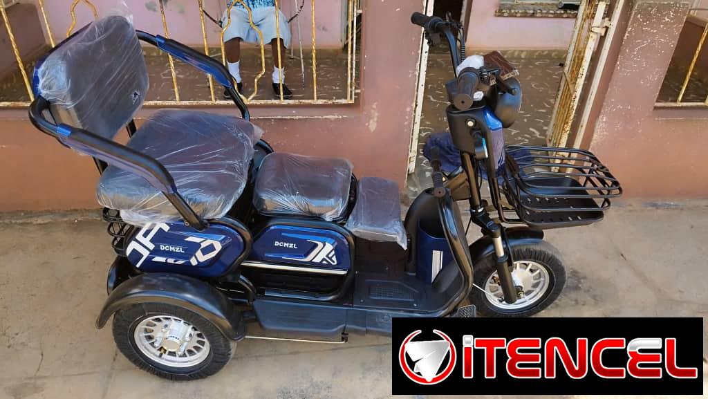 Triciclo DCMZL • ⁠48 Volt • ⁠20 Ampere • ⁠Autonomía 50-60 km por carga • ⁠Batería de gel anti explosiva 💲FORMAS DE PAGO💲 USD,EUR,M