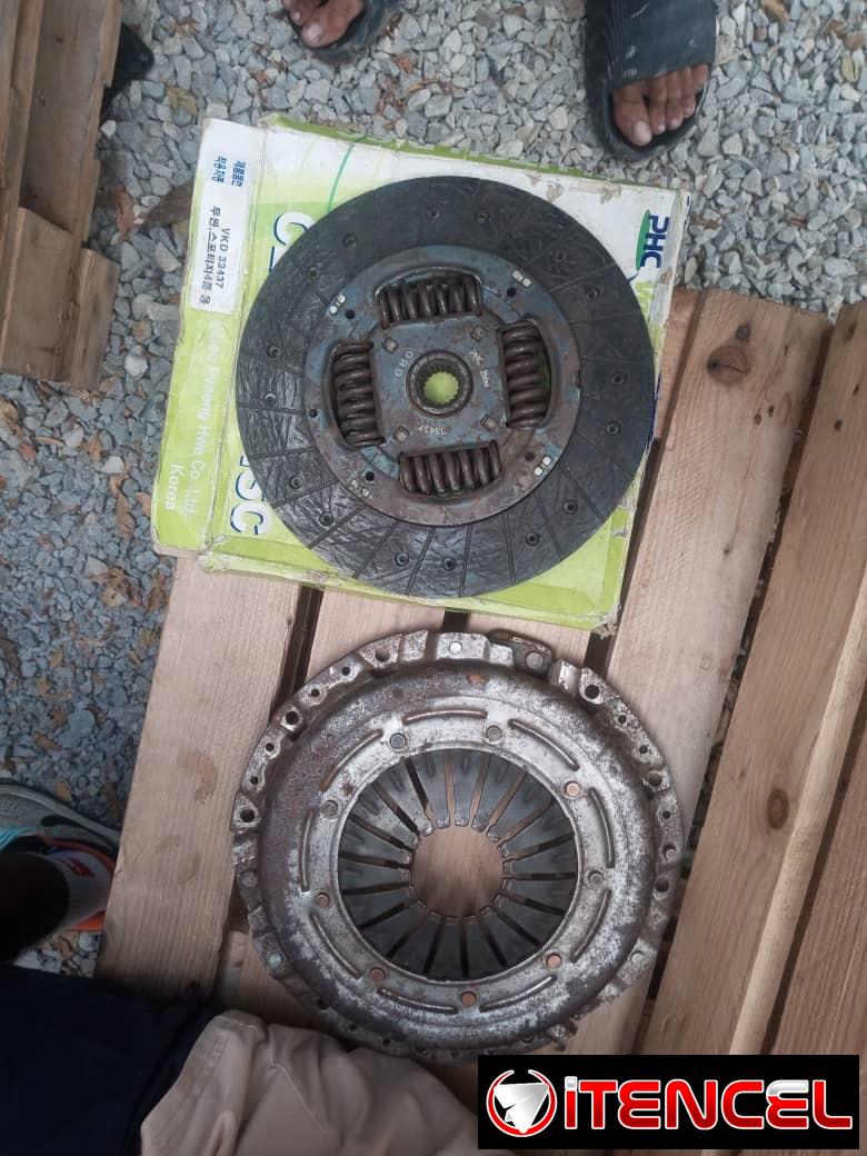 Vendo plato y disco de Kia Sportage 2019 le sirve al Hyundai Tucson de diésel o las cajas de Kia que le adaptan a los xe9 de Peuge