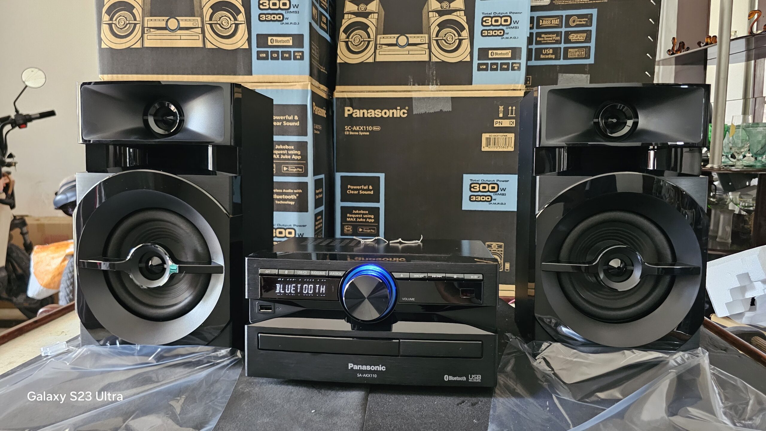 Equipos de musica LG y PANASONIC