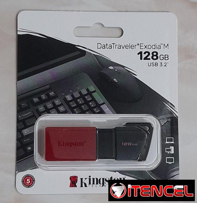 Memorias Flash Kingston y ADATA de 32, 64 y 128 Gb con USB 3.2 selladas