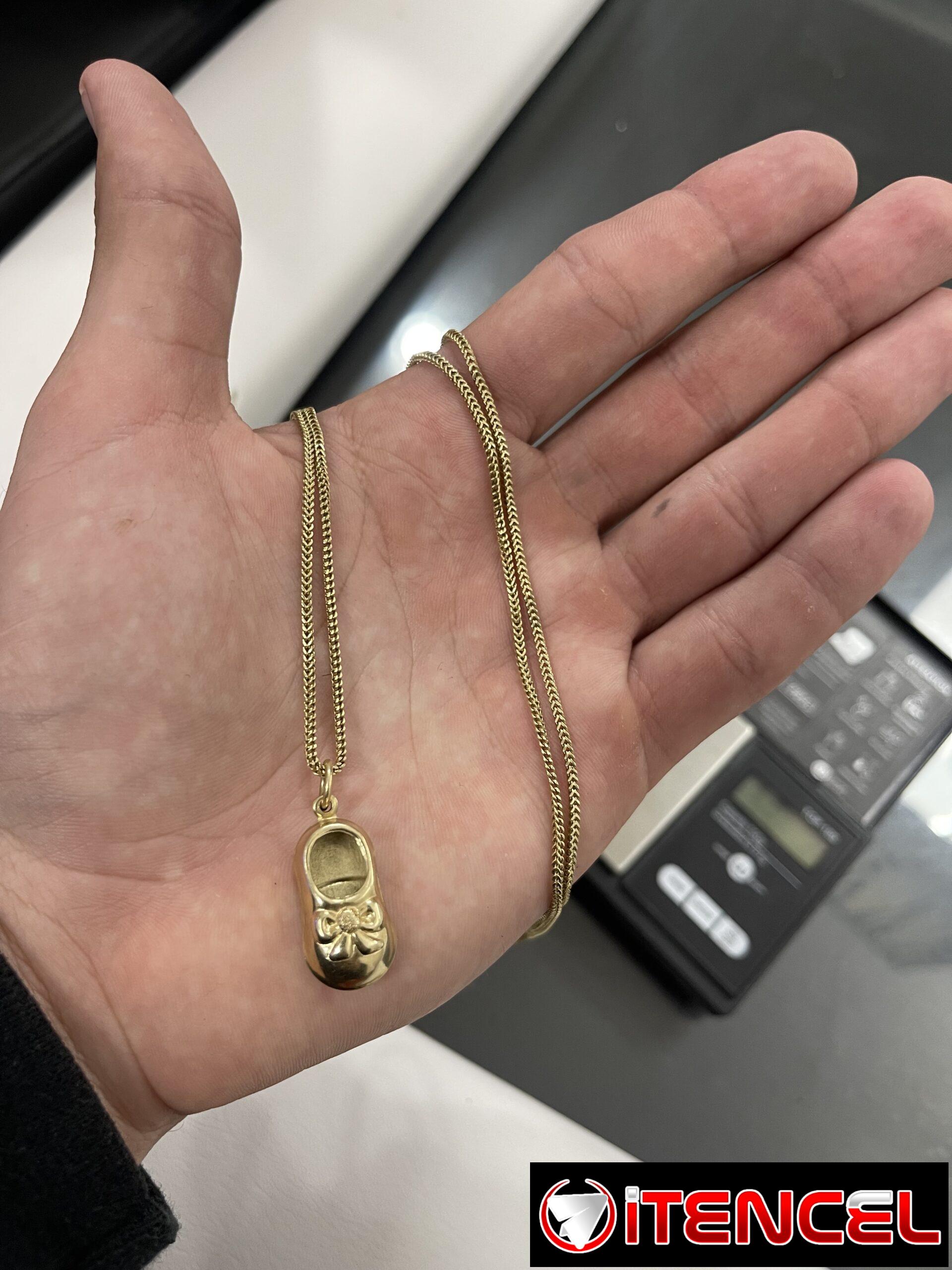 ⚜️⚜️Vendo soy de Holguín, belleza de cadena original. Cadena franco 10k nueva cero detalles, 60cm pasa por la cabeza. Cadena 10k o