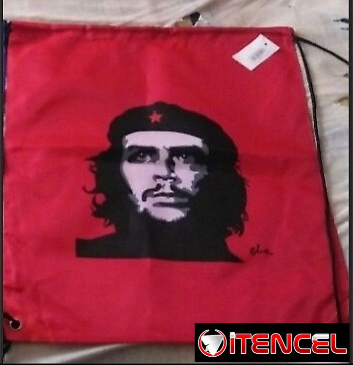 📍🏡 VENTA EN NUEVO VEDADO – OFERTAS EN MOCHILAS AZULES Y DEL CHE 🎒