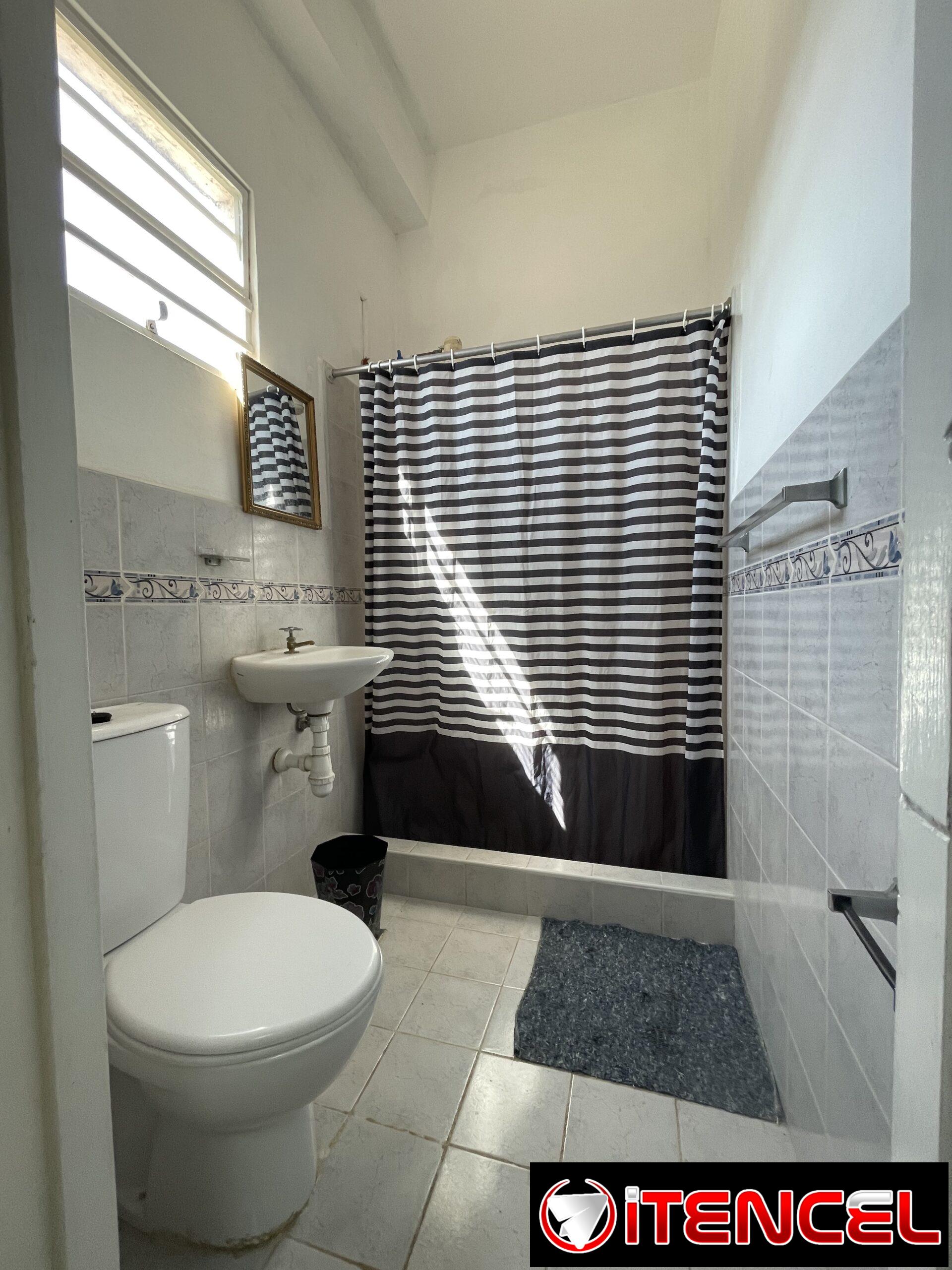 Apartamento alquiler disponible en Playa