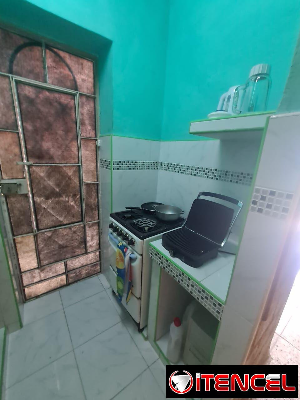 Permuto dos Apartamentos por una Casa en Playa