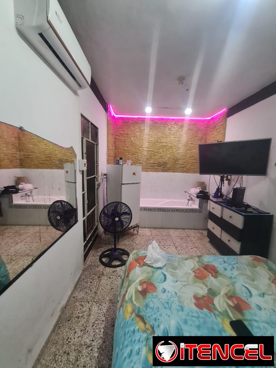 Permuto dos Apartamentos por una Casa en Playa