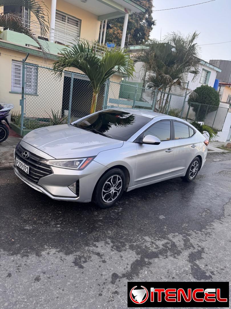 Hyundai Elantra 2019