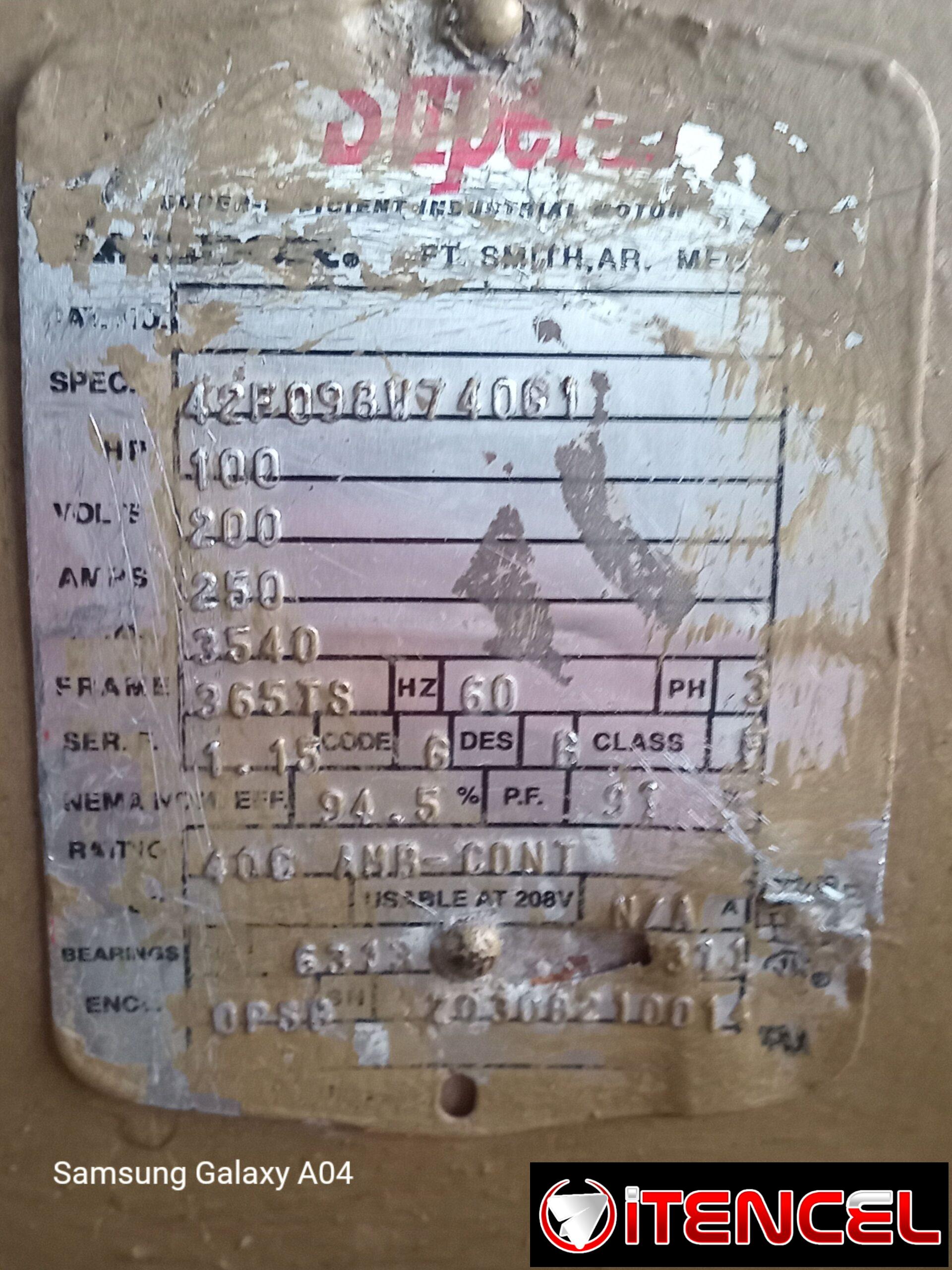 Motor trifasico de 100 hp y 3540 rpm