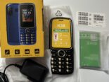 Teléfonos celular de tecla + linterna al frente, dual SIM y trae para tarjeta de memoria !