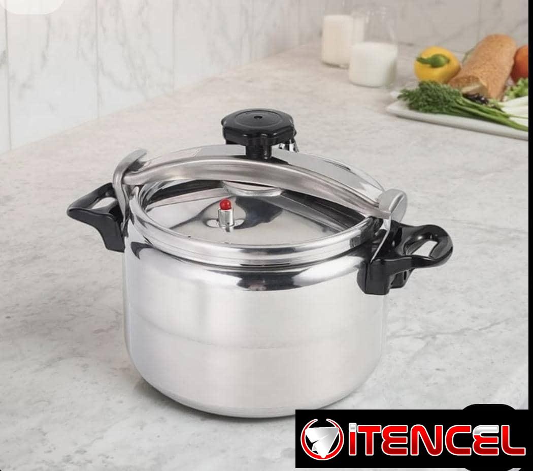 🥘Ollas de de presión para inducción (sirve para cocinas de gas) ✅ 7 litros / 24 cm ⚫️