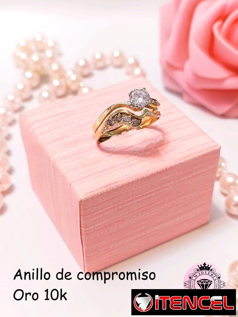 Anillos de compromiso Oro 10k. LM joyería.