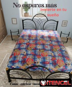 Camas de hierro con bastidor de madera + colchón+ mesitas de noche...