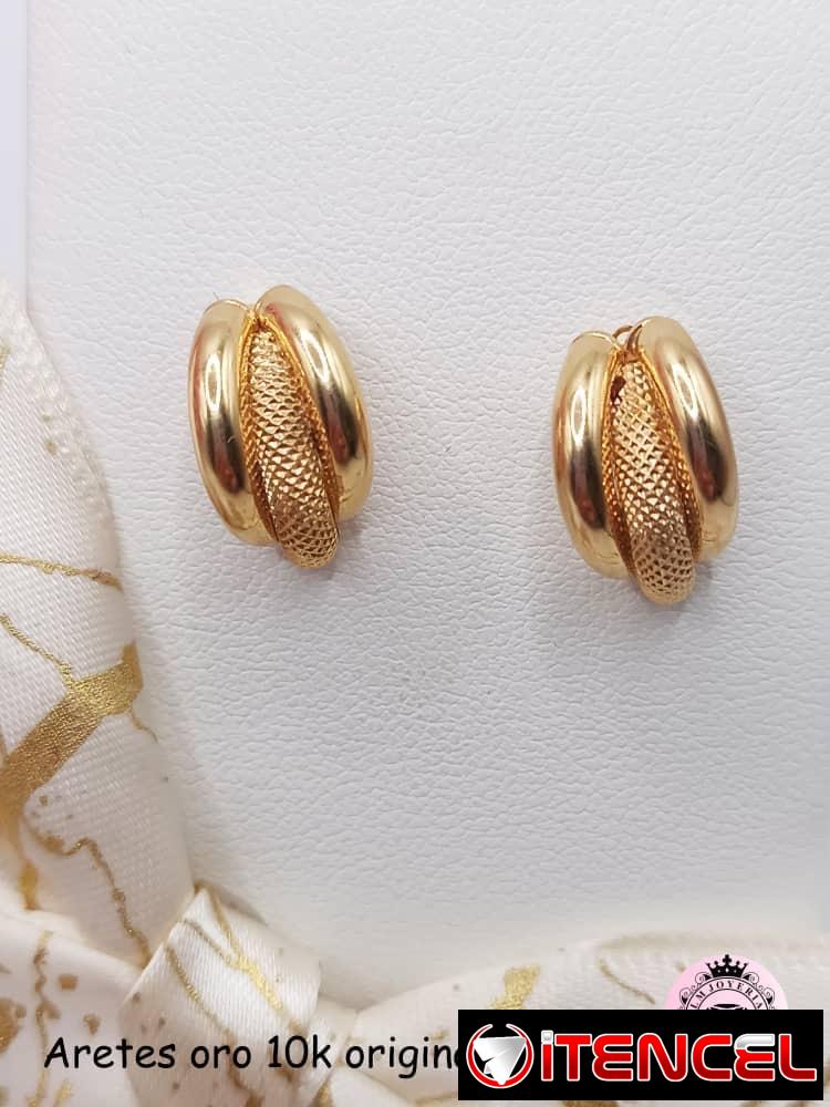 Aretes originales Oro10k. LM joyería. Van Cleef, Nuditos y otros