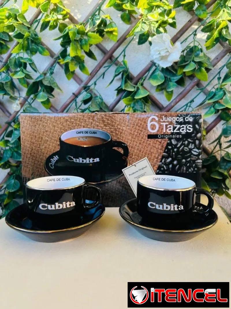Set de tazas Cubitas, en dos formatos pequeñas para cafe expreso o grandes para capuchinos