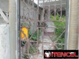 Se vende casa en San Miguel Del Padron. Es una casa con garage,jardín,portal,sala,comedor,cocina,2 cuartos,baño,patio trasero y cu
