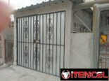 Se vende casa en San Miguel Del Padron. Es una casa con garage,jardín,portal,sala,comedor,cocina,2 cuartos,baño,patio trasero y cu
