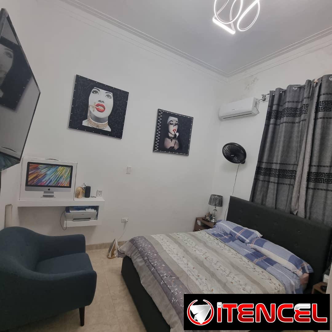 📍 Se vende casa Independiente en el Municipio Playa, La Habana. Cercana a la Avenida 41 💰 Precio: 130,000 USD ( Negociable) La pro